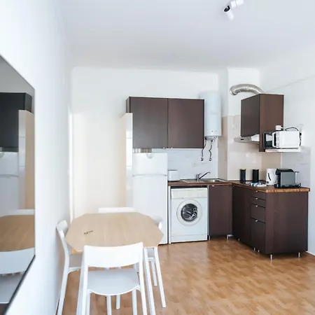 Almirante Reis Downtown Flat E * 리스본